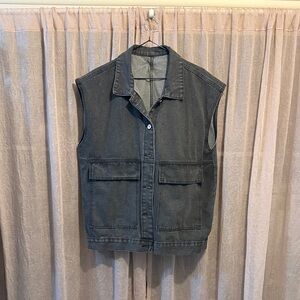 Sleeveless Utility Denim Vest - Charcoal